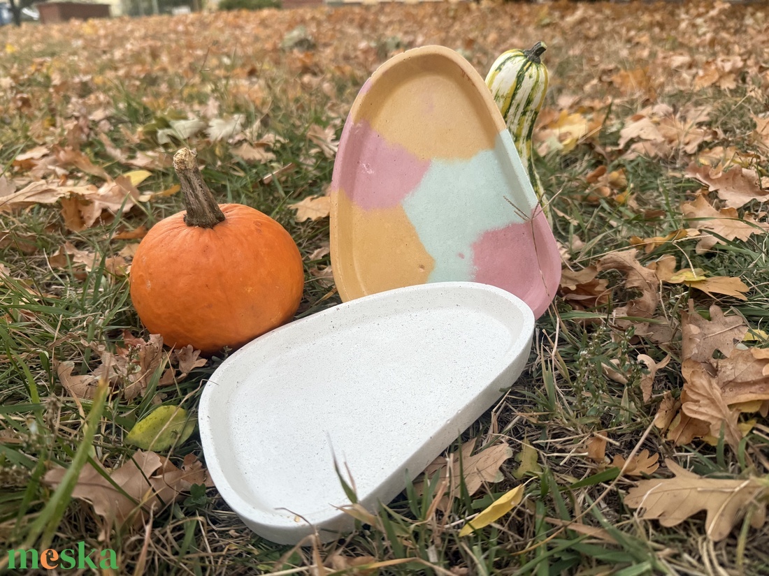 Beton dísztál - ékszer - ékszertartó - ékszertartó tál - Meska.hu