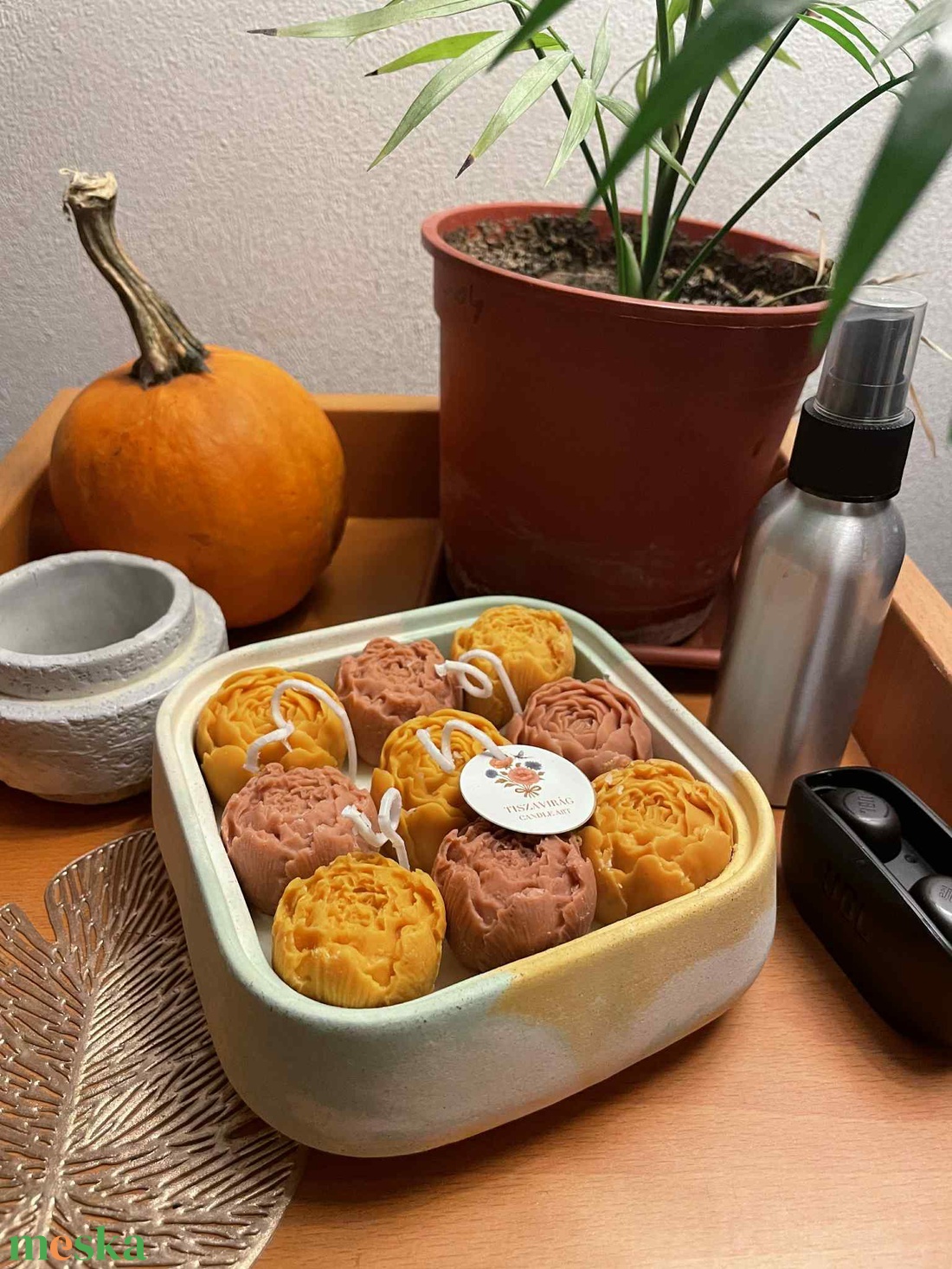 Beton dísztál szójaviasz gyertyadíszítéssel - ékszer - ékszertartó - ékszertartó tál - Meska.hu