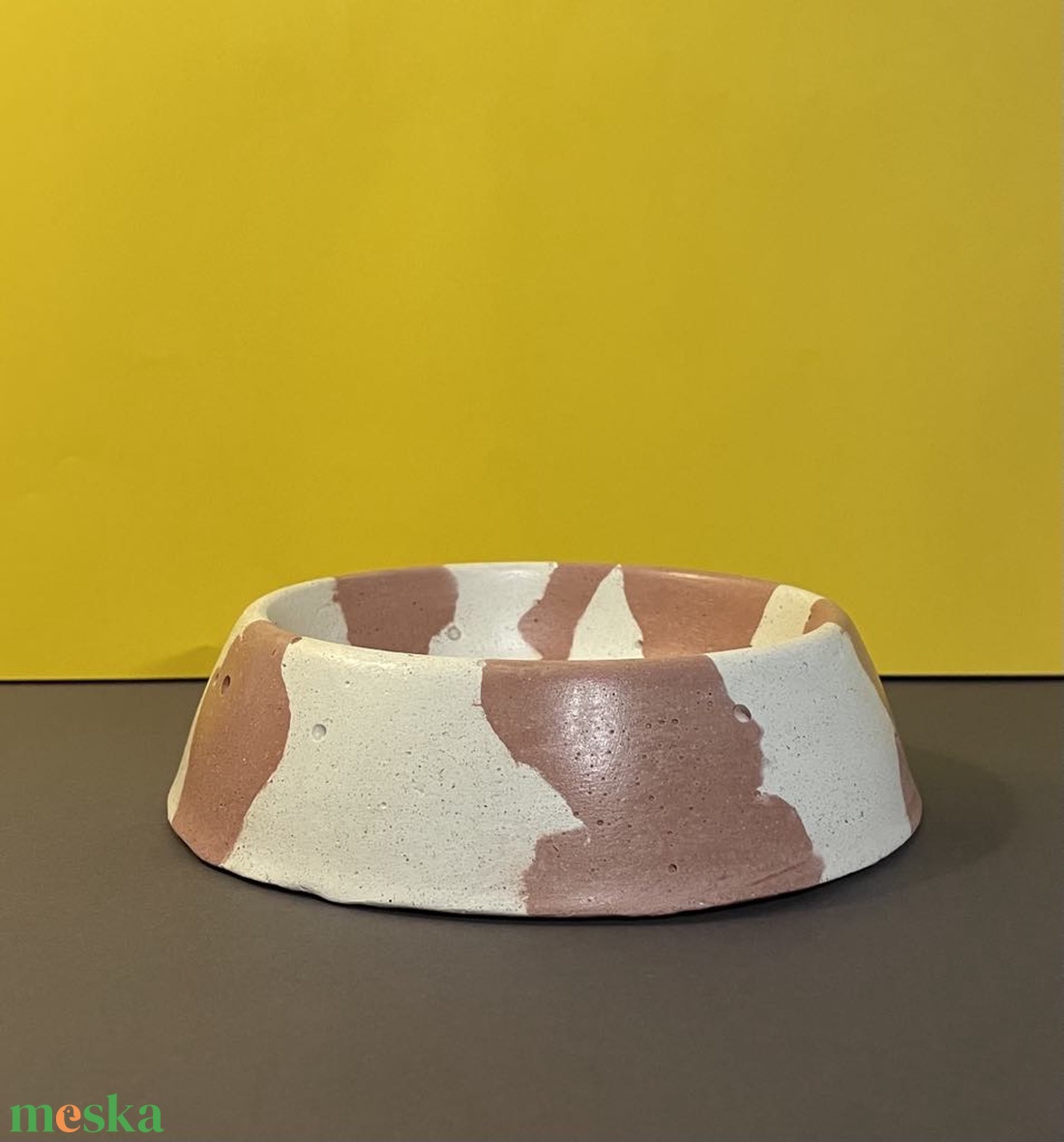 Beton kutyatál - otthon & életmód - kisállatoknak - kutyáknak - kutya etetés - Meska.hu