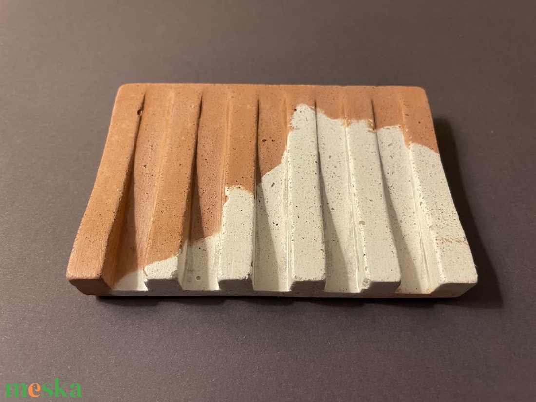 Beton szappantartó - otthon & életmód - fürdőszoba - szappantartó - Meska.hu