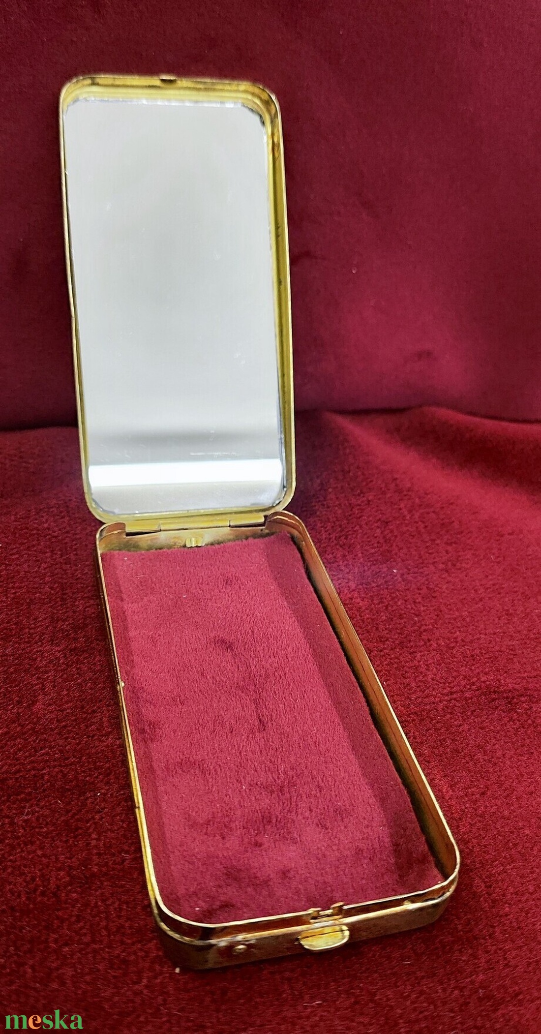 Art Deco vintage tükrös ékszertartó szelence Du Barry, Richard Hudnut, 1930 körül - ékszer - ékszertartó - ékszerdoboz - Meska.hu Art Deco vintage tükrös ékszertartó szelence Du Barry, Richard Hudnut, 1930 körül - ékszer - ékszertartó - ékszerdoboz - Meska.hu