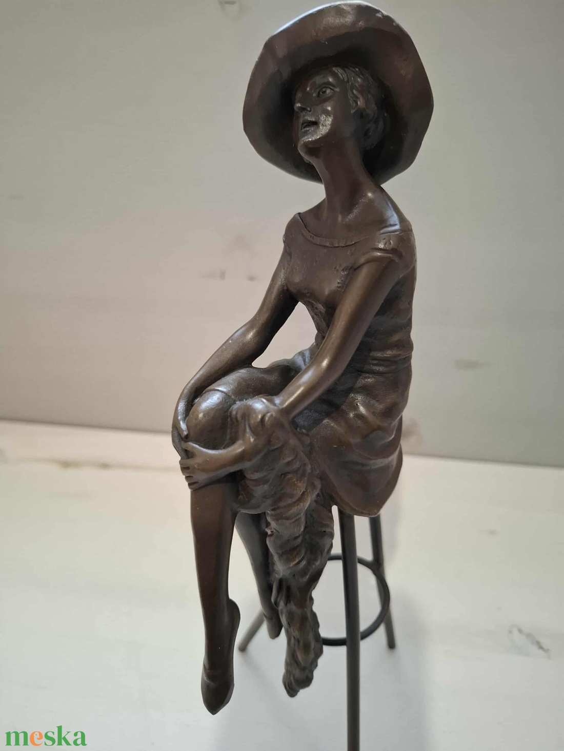 Art Deco bronzpatinás szobor D.H. Chiparus szignóval, Art Bronze Qualité France jelzéssel - művészet - szobor - fém - Meska.hu