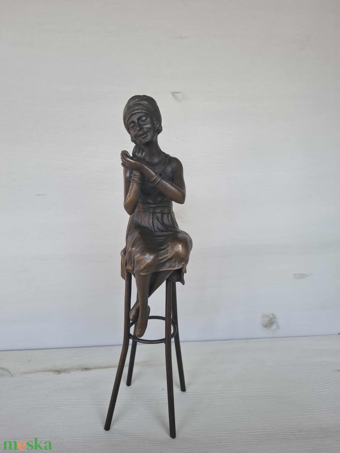 Art Deco bronzpatinás szobor nőalak  D.H. Chiparus szignóval - művészet - szobor - fém - Meska.hu
