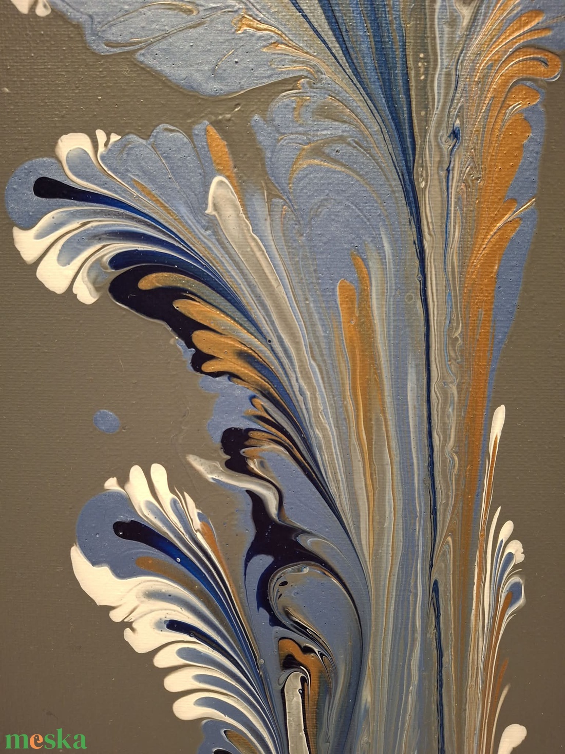 Kék trombitavirág- elegáns, absztrakt akril pouring festmény vásznon. - művészet - festmény - akril - Meska.hu