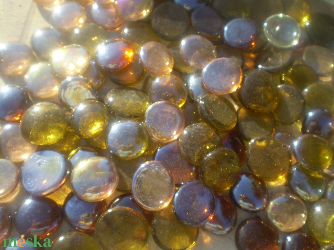 ÜVEGCSEPP halvány karamellszinü nagyobb  fél kg olcsón - kellékek & szerszámok - dekorációs kellékek - mozaik - Meska.hu