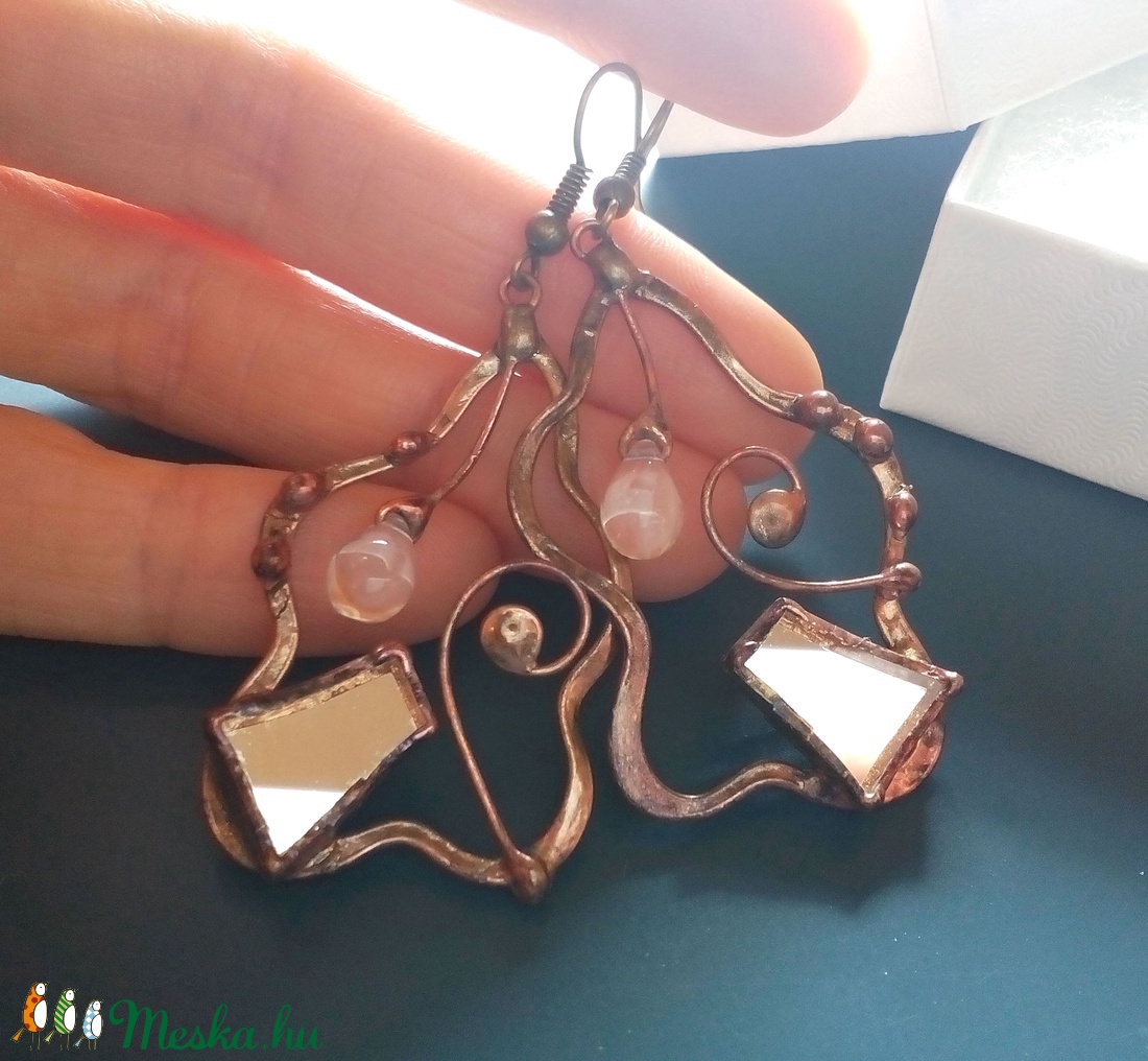 Csepp gyöngy - tükör fülbevaló - ékszer - fülbevaló - lógó fülbevaló - Meska.hu