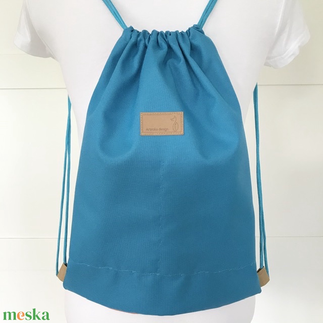 Madár virágok között mintás egyedi gymbag hátizsák, edzéshez, úszáshoz, kiránduláshoz - táska & tok - hátizsák - tornazsák, gymbag - Meska.hu