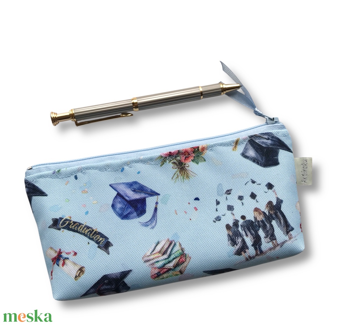 Diploma átadó irattartó pénztárca vagy tolltartó neszesszer, szemüvegtok akár névhímzéssel - táska & tok - neszesszer - Meska.hu