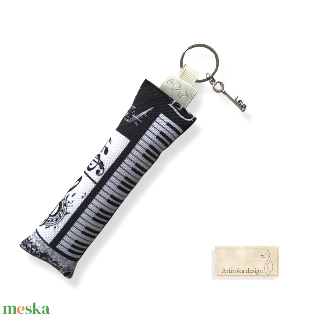 Hangjegy mintás egyedi kulcstartó - Artiroka  - táska & tok - kulcstartó & táskadísz - kulcstartó - Meska.hu
