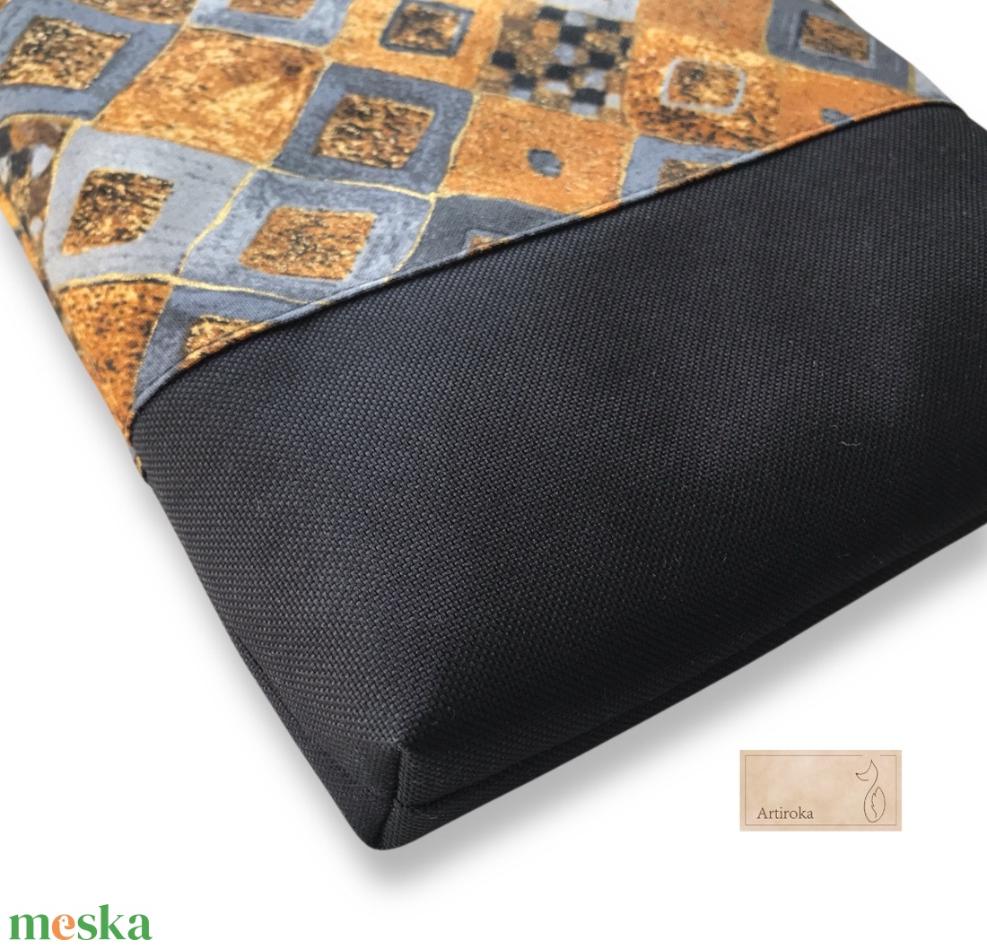 Könyvtok - Klimt festményrészlet mintával, leheletnyi arannyal  fűszerezve  - könyv & zene - könyvtok - Meska.hu