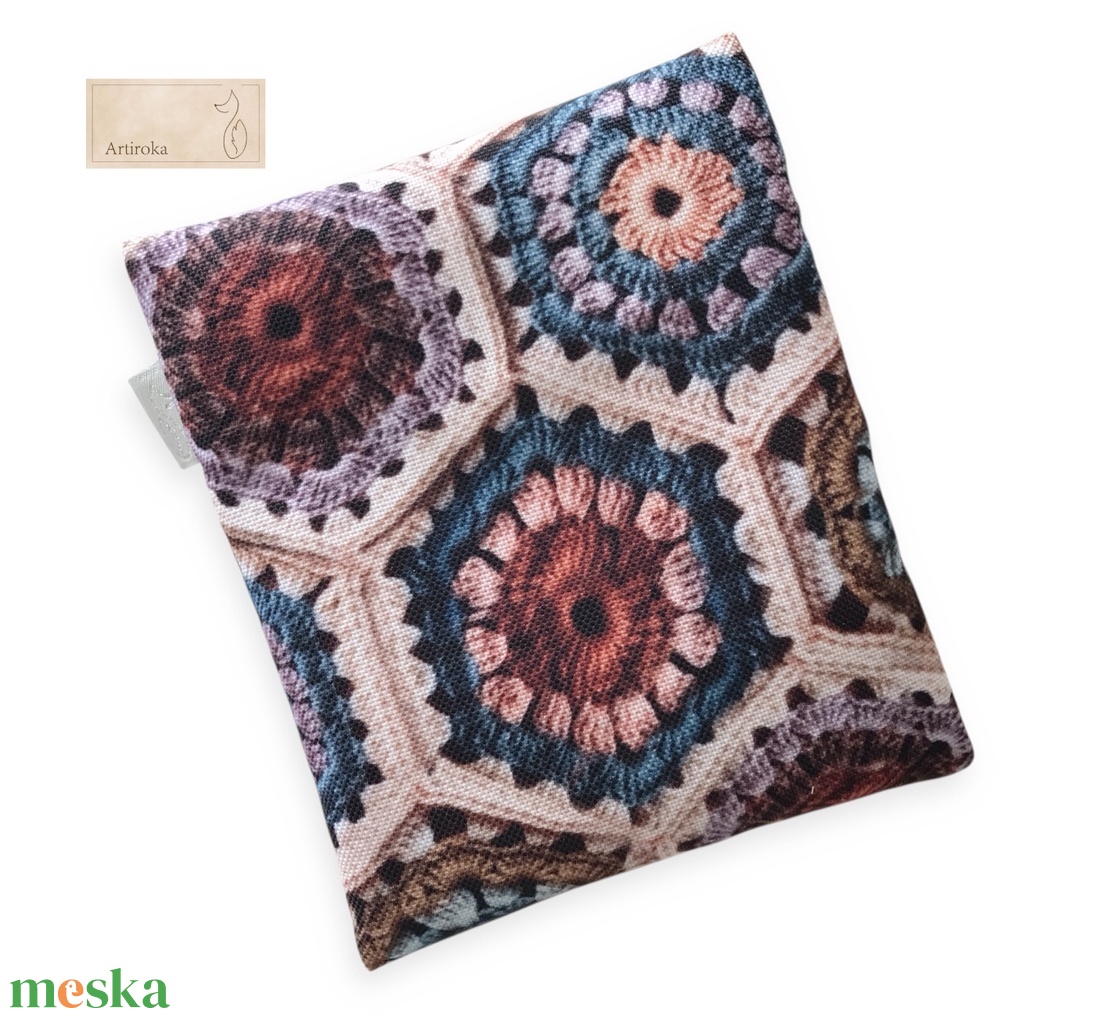 VÍZÁLLÓ intimbetét tartó horgolt mintával - szépségápolás - intim higiénia - egészségügyi tartó - Meska.hu