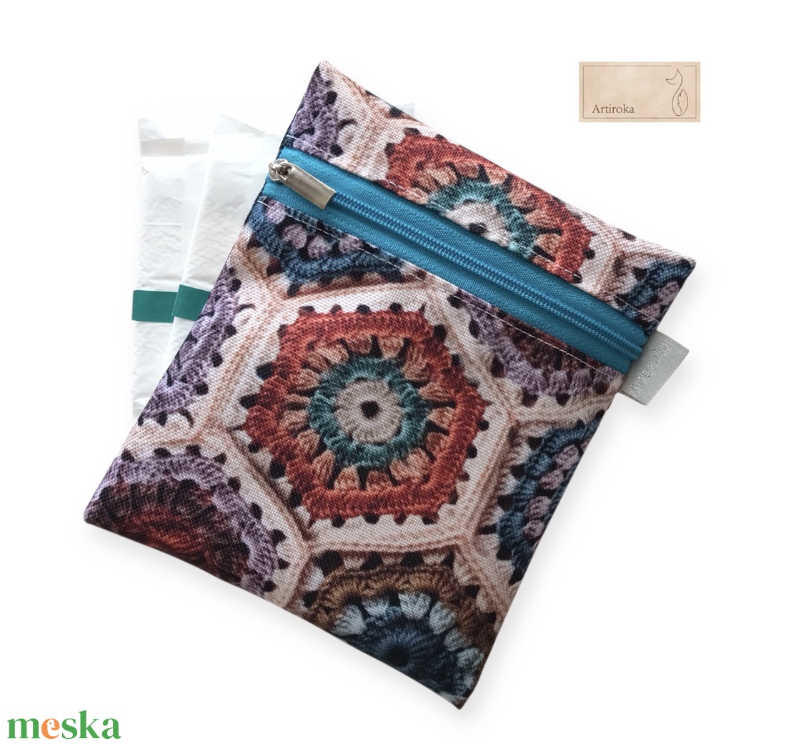 VÍZÁLLÓ intimbetét tartó horgolt mintával - szépségápolás - intim higiénia - egészségügyi tartó - Meska.hu