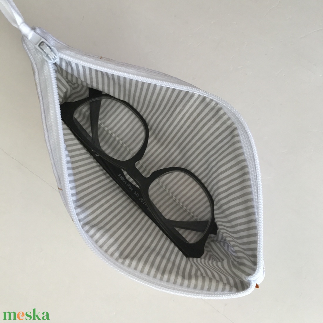 Aranyló pitypangok mintás irattartó pénztárca vagy tolltartó neszesszer, szemüvegtok - SZETT  - Artiroka design - táska & tok - pénztárca & más tok - pénztárca - női pénztárca - Meska.hu