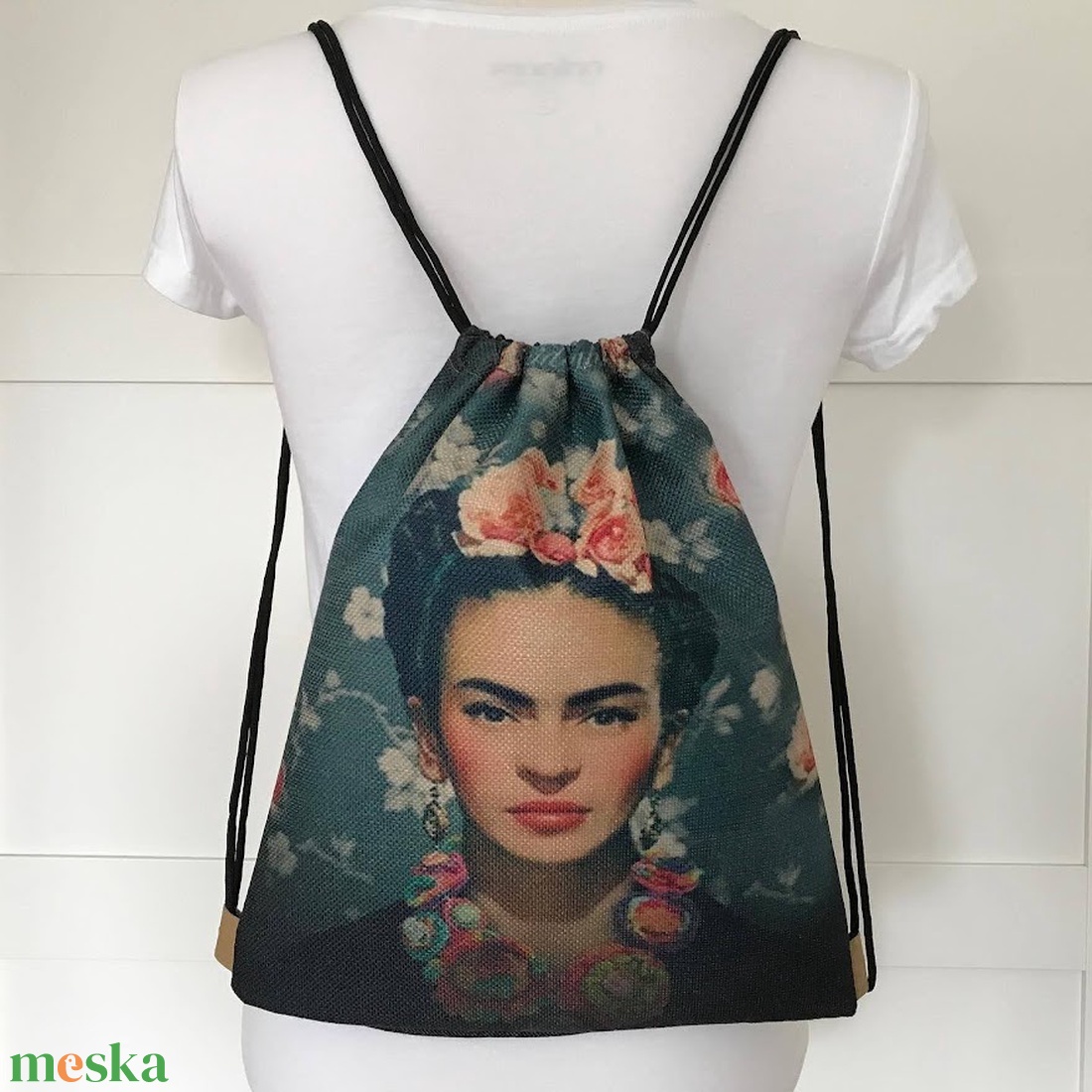 Frida Kahlo mintás egyedi gymbag hátizsák - Artiroka - táska & tok - hátizsák - tornazsák, gymbag - Meska.hu