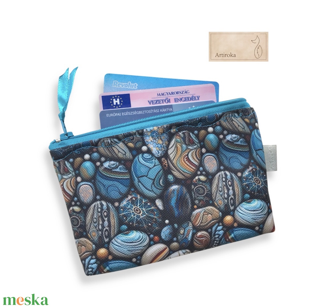 Vízálló irattartó pénztárca vagy neszesszer kövek a vízparton mintával - Artiroka design - táska & tok - pénztárca & más tok - pénztárca - női pénztárca - Meska.hu