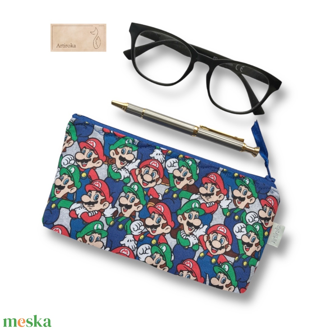 Mario és Luigi mintás tolltartó neszesszer, szemüvegtok vagy mobiltok  - Artiroka design - otthon & életmód - papír, írószer - tolltartó & ceruzatekercs - Meska.hu