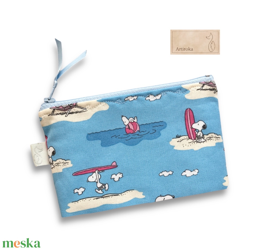 SNOOPY a Balatonnál mintás prémium irattartó pénztárca  - Artiroka design - otthon & életmód - papír, írószer - tolltartó & ceruzatekercs - Meska.hu