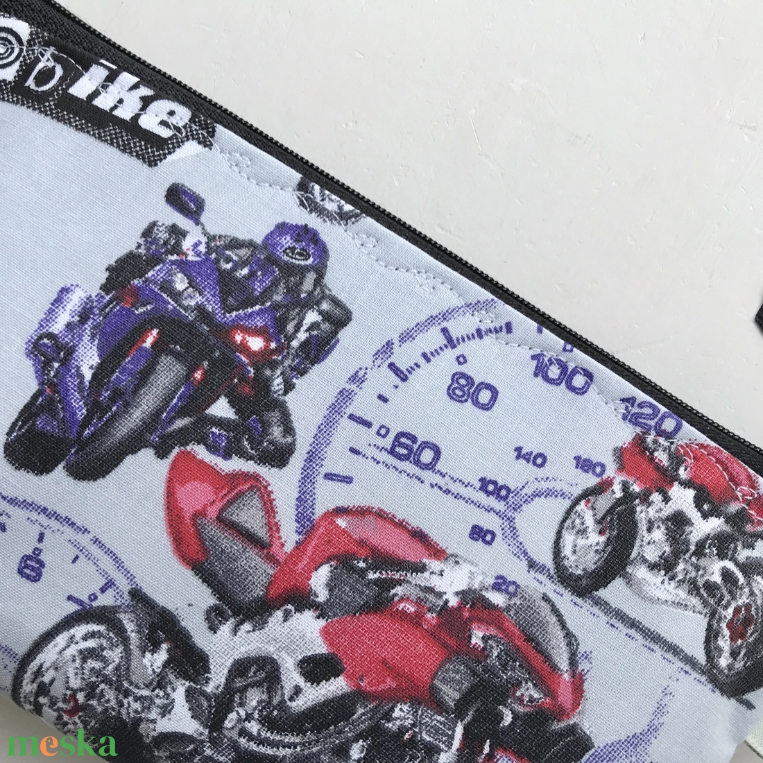 Motor mintás tolltartó neszesszer, szemüvegtok vagy mobiltok  - Artiroka design  - táska & tok - neszesszer - Meska.hu