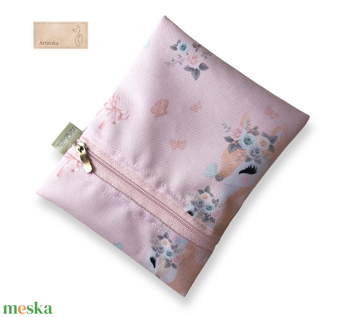 Vízálló textil, rózsa és őz mintás egészségügyi betét tartó tok, rózsaszínben - Artiroka - szépségápolás - intim higiénia - egészségügyi tartó - Meska.hu
