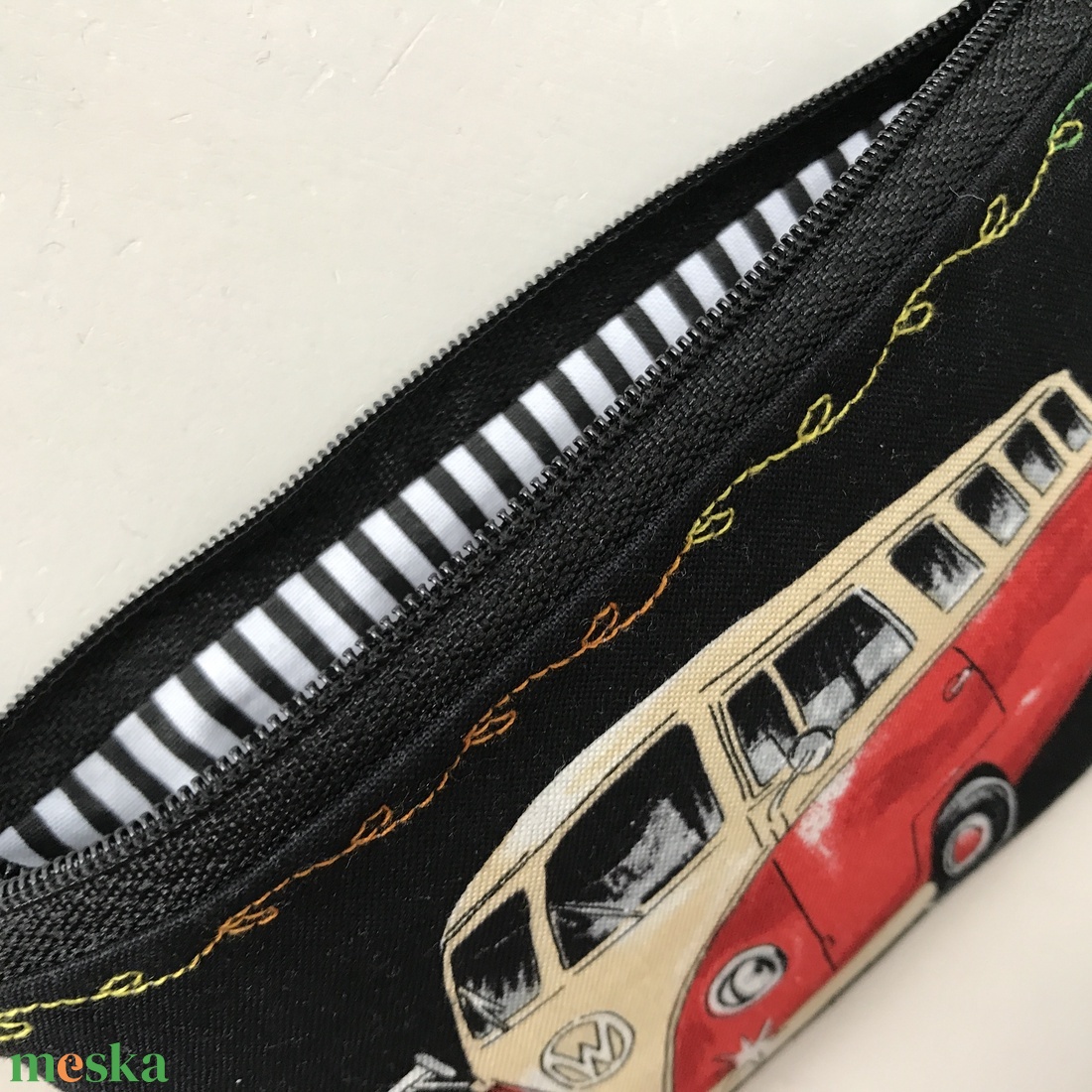 Retro Volkswagen busz, irattartó pénztárca - Artiroka design - táska & tok - pénztárca & más tok - pénztárca - Meska.hu Retro Volkswagen busz, irattartó pénztárca - Artiroka design - táska & tok - pénztárca & más tok - pénztárca - Meska.hu