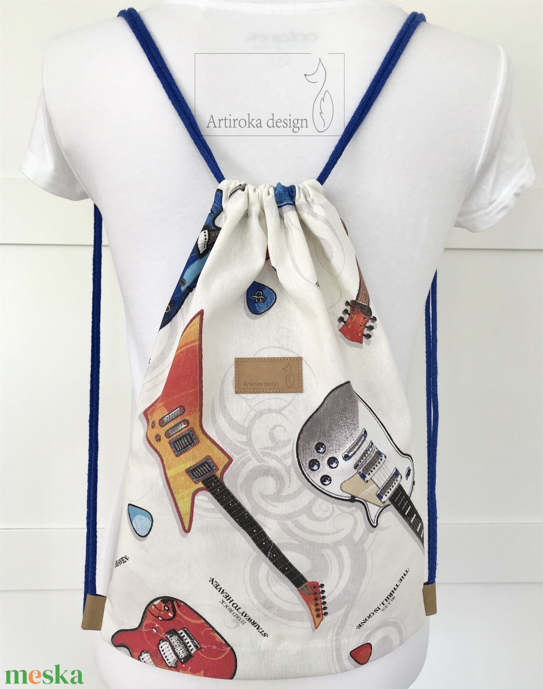 Gitár mintás egyedi gymbag hátizsák, fesztivál hátizsák - Artiroka design - táska & tok - hátizsák - tornazsák, gymbag - Meska.hu Gitár mintás egyedi gymbag hátizsák, fesztivál hátizsák - Artiroka design - táska & tok - hátizsák - tornazsák, gymbag - Meska.hu