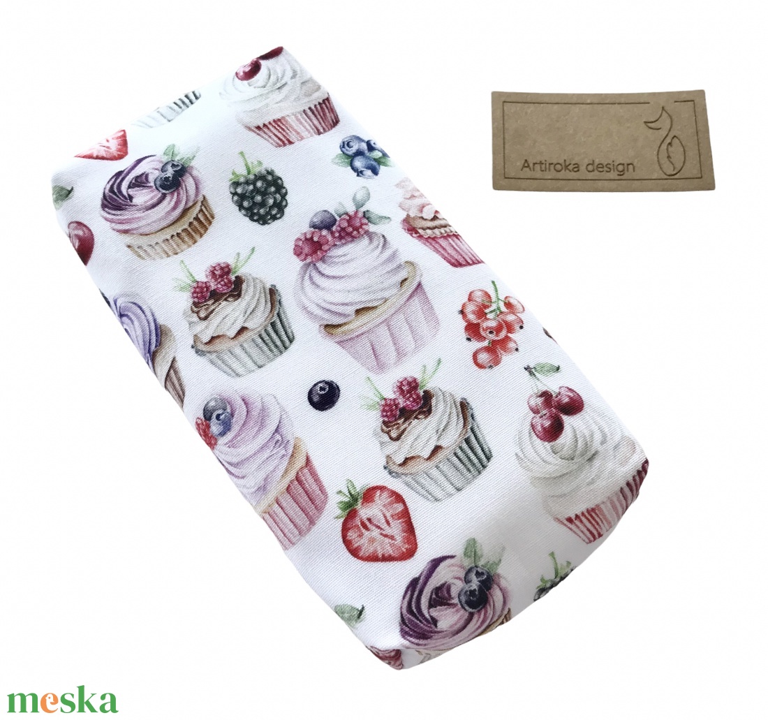 Sütemény, muffin mintás PRÉMIUM  papírzsebkendő tartó születésnapra, ünnepekre - Artiroka design - - táska & tok - pénztárca & más tok - zsebkendőtartó tok - Meska.hu