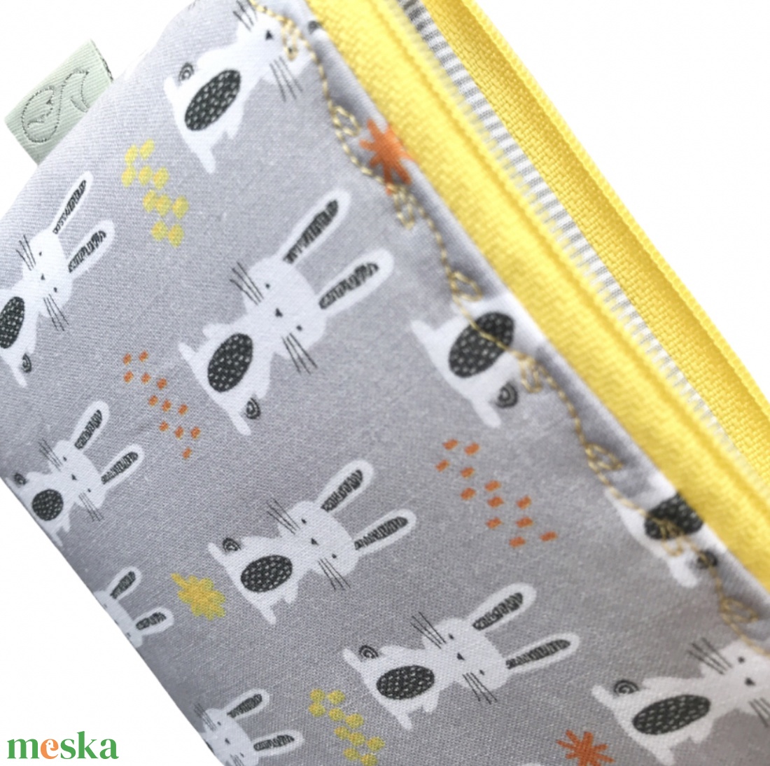 Vidám nyuszik mintás irattartó pénztárca - Artiroka design - táska & tok - pénztárca & más tok - kártyatartó & irattartó - Meska.hu Vidám nyuszik mintás irattartó pénztárca - Artiroka design - táska & tok - pénztárca & más tok - kártyatartó & irattartó - Meska.hu