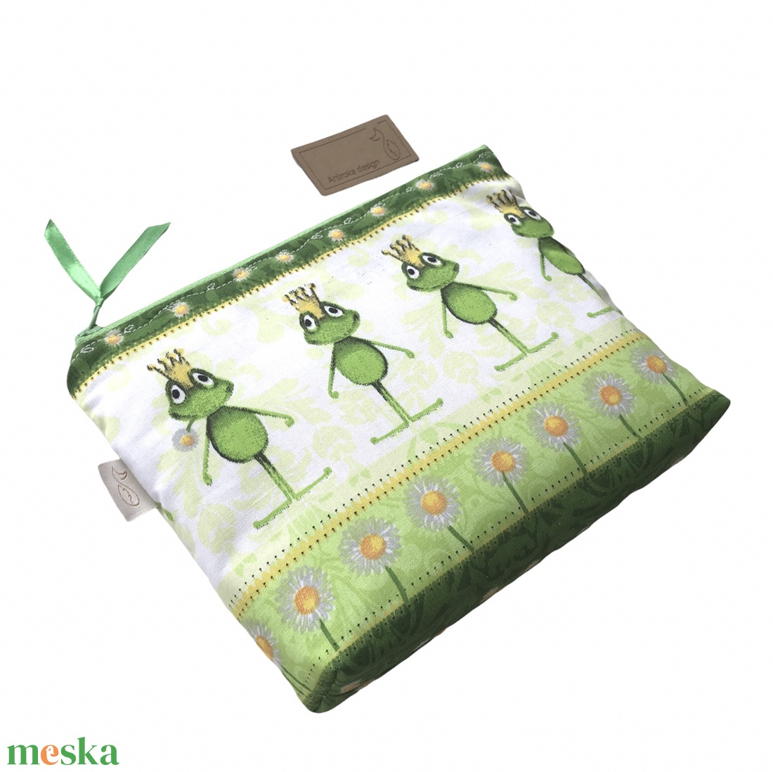 Béka királyos nagyméretű neszesszer, tolltartó, szemüvegtok, kozmetikai táska - Artiroka design - táska & tok - neszesszer - Meska.hu Béka királyos nagyméretű neszesszer, tolltartó, szemüvegtok, kozmetikai táska - Artiroka design - táska & tok - neszesszer - Meska.hu