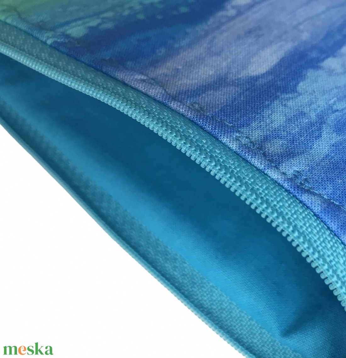 Színátmenetes szivárvány színű prémium neszesszer, szemüvegtok, tolltartó - Artiroka design - táska & tok - neszesszer - Meska.hu Színátmenetes szivárvány színű prémium neszesszer, szemüvegtok, tolltartó - Artiroka design - táska & tok - neszesszer - Meska.hu