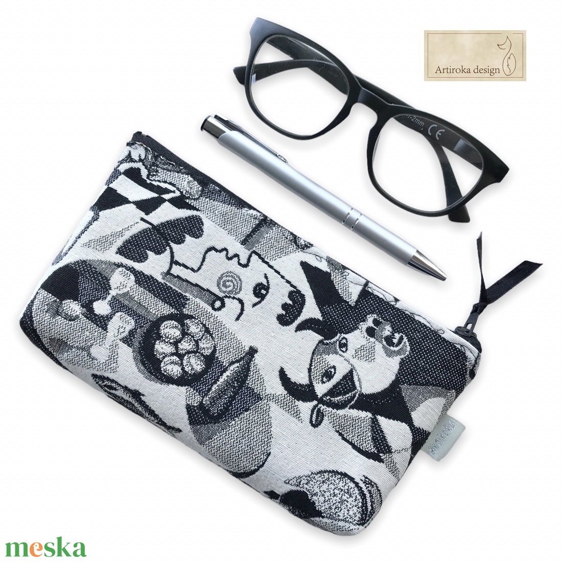 Picasso Guernica festmény részlet - neszesszer, szemüvegtok, tolltartó vagy mobiltok - Artiroka design - otthon & életmód - papír, írószer - tolltartó & ceruzatekercs - Meska.hu
