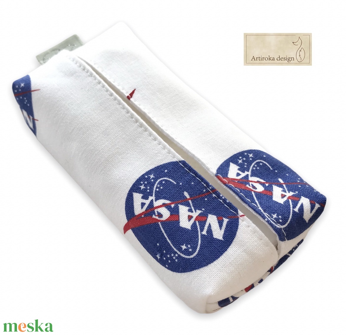 NASA mintás bélelt papírzsebkendő tartó - Artiroka design - táska & tok - pénztárca & más tok - zsebkendőtartó tok - Meska.hu NASA mintás bélelt papírzsebkendő tartó - Artiroka design - táska & tok - pénztárca & más tok - zsebkendőtartó tok - Meska.hu