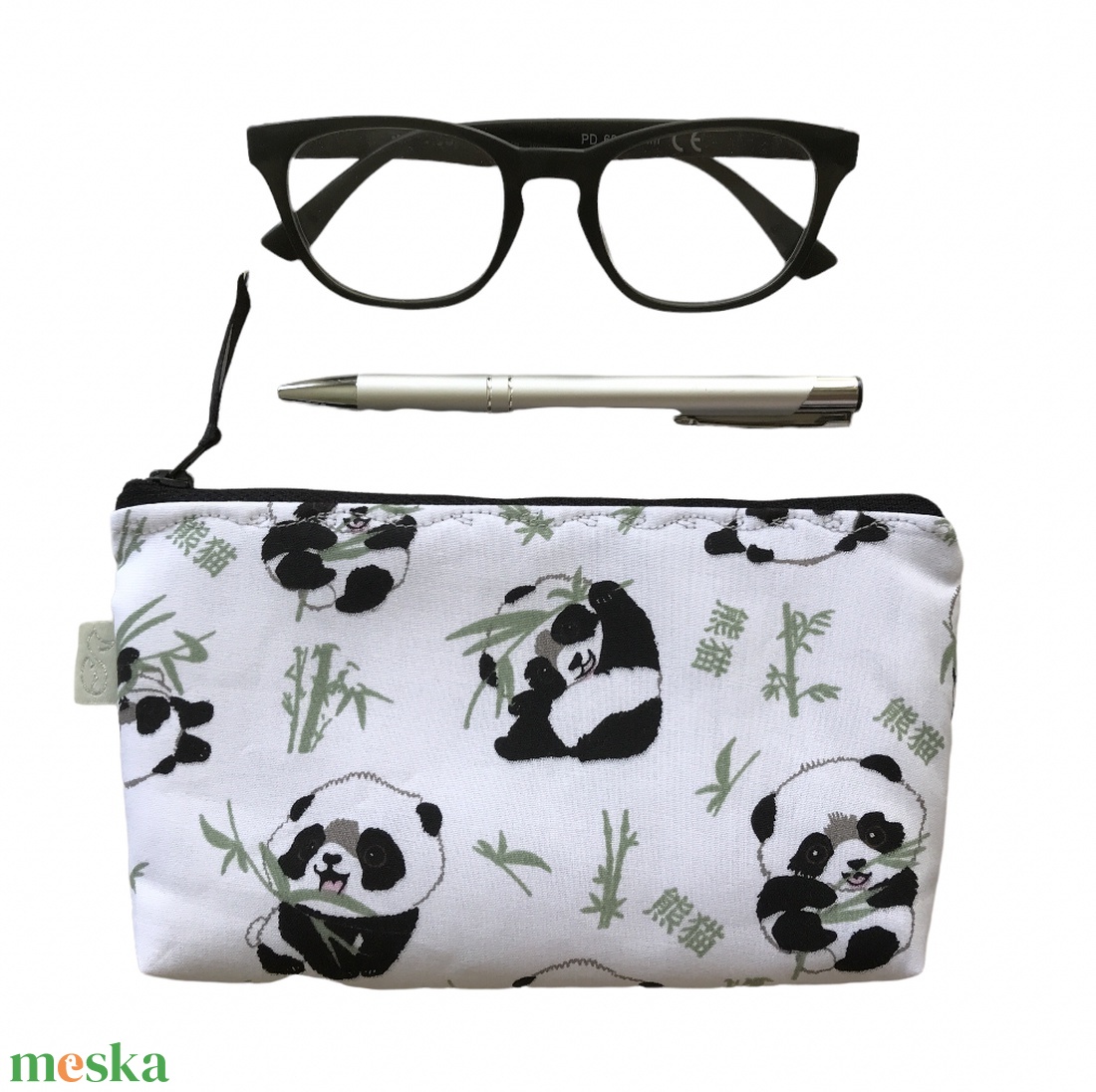 Panda mackó mintás neszesszer, tolltartó, szemüvegtok vagy könyvtok - Artiroka design - otthon & életmód - papír, írószer - tolltartó & ceruzatekercs - Meska.hu Panda mackó mintás neszesszer, tolltartó, szemüvegtok vagy könyvtok - Artiroka design - otthon & életmód - papír, írószer - tolltartó & ceruzatekercs - Meska.hu