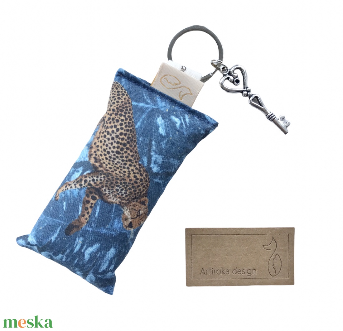 Leopárd mintás kulcstartó - Artiroka design - táska & tok - kulcstartó & táskadísz - kulcstartó - Meska.hu Leopárd mintás kulcstartó - Artiroka design - táska & tok - kulcstartó & táskadísz - kulcstartó - Meska.hu