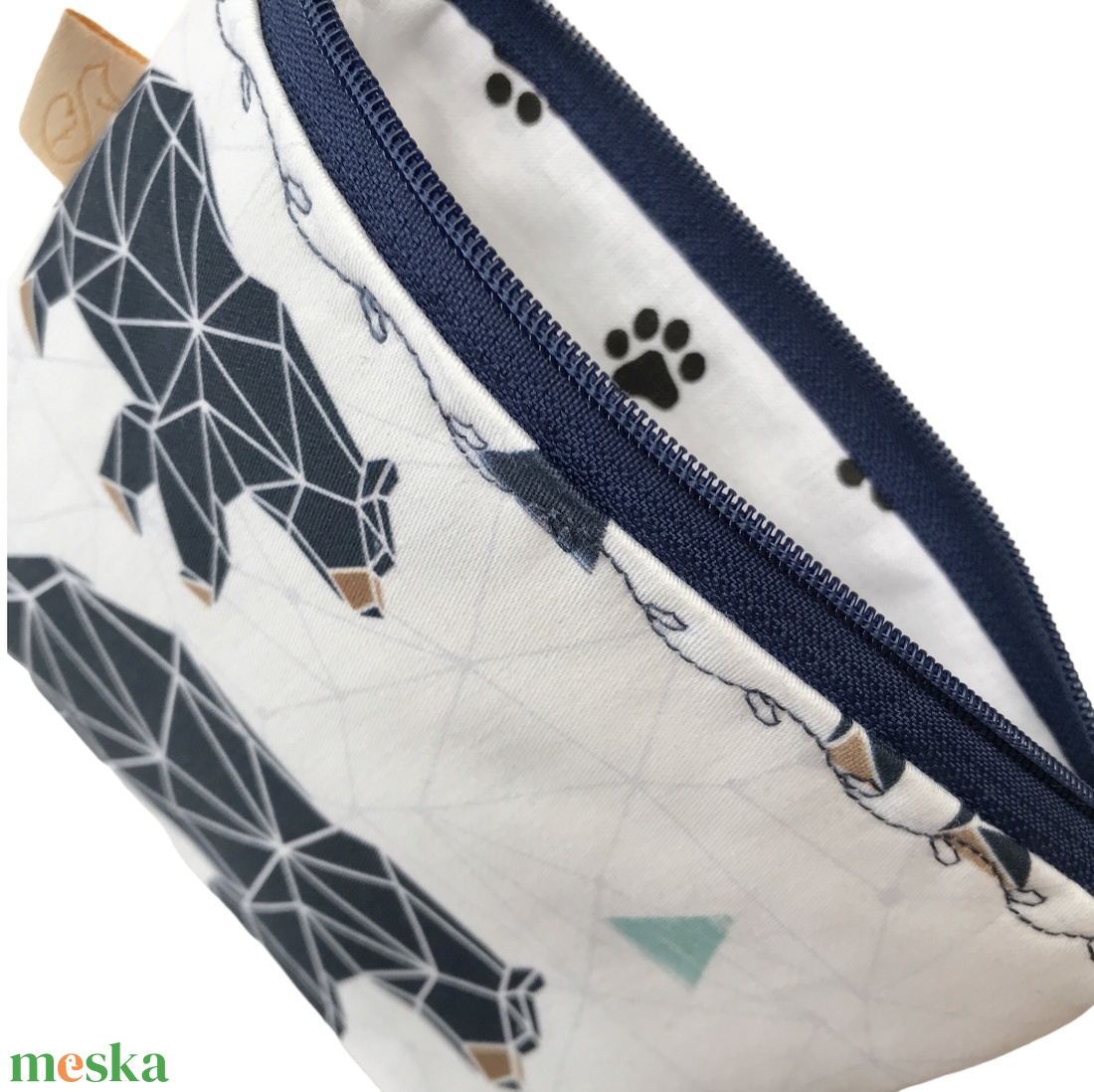 Mackó - medve mintás prémium irattartó pénztárca vagy tolltartó neszesszer - Artiroka design - táska & tok - pénztárca & más tok - kártyatartó & irattartó - Meska.hu Mackó - medve mintás prémium irattartó pénztárca vagy tolltartó neszesszer - Artiroka design - táska & tok - pénztárca & más tok - kártyatartó & irattartó - Meska.hu