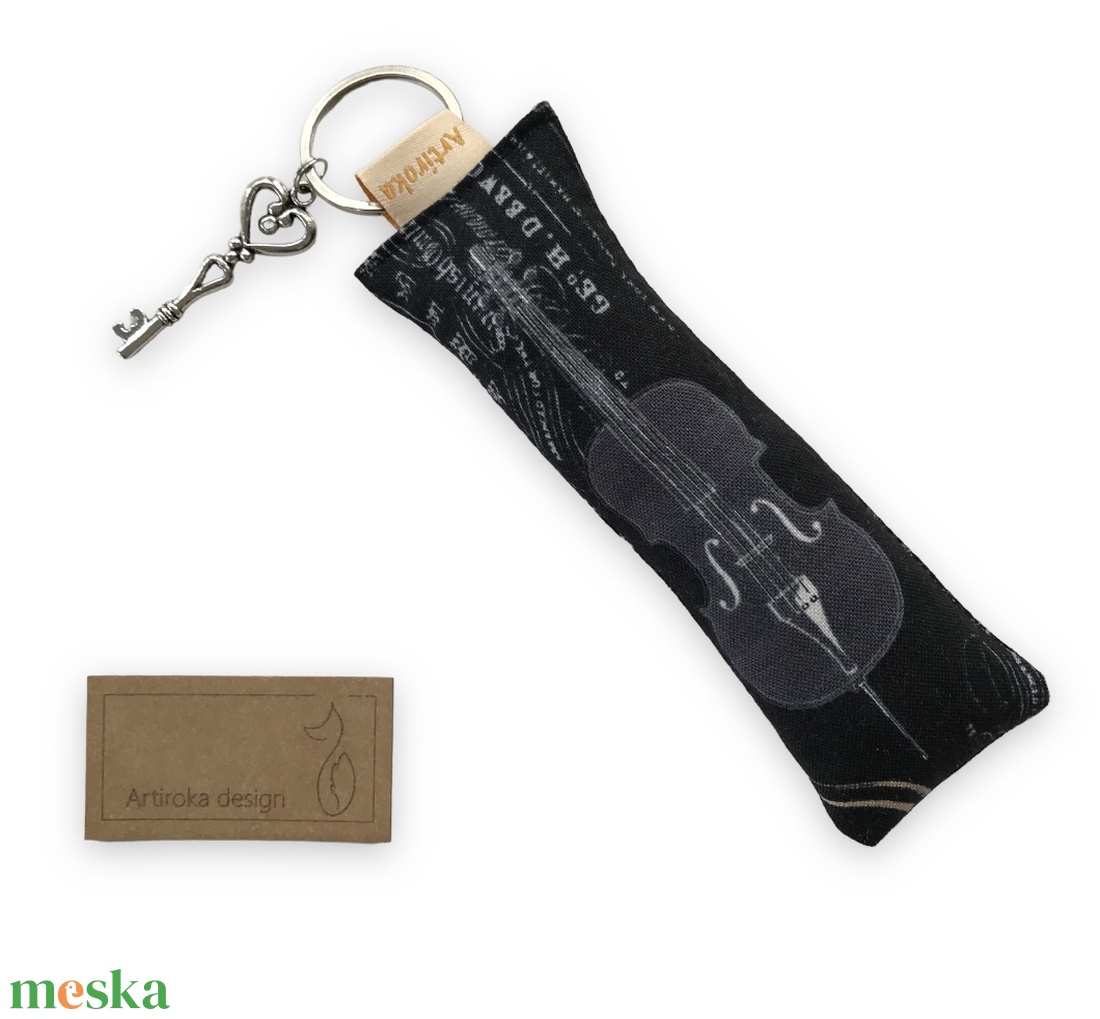 Cselló mintás prémium pamut kulcstartó vintage kulcs medállal - Zene - Hangszer - Artiroka design - táska & tok - kulcstartó & táskadísz - kulcstartó - Meska.hu Cselló mintás prémium pamut kulcstartó vintage kulcs medállal - Zene - Hangszer - Artiroka design - táska & tok - kulcstartó & táskadísz - kulcstartó - Meska.hu
