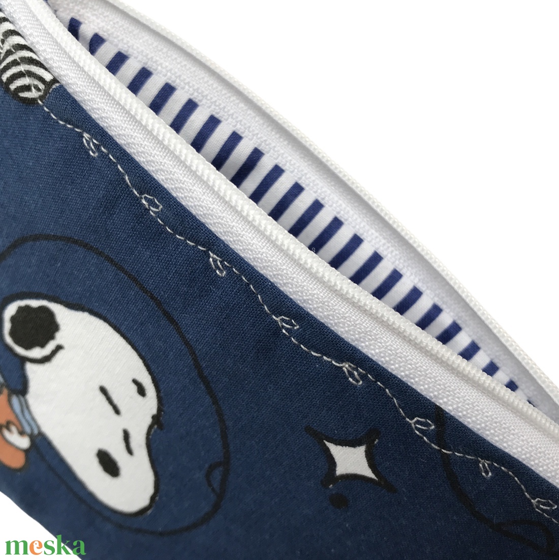 SNOOPY az világűrben mintás irattartó pénztárca - Artiroka design - táska & tok - pénztárca & más tok - pénztárca - gyerek pénztárca - Meska.hu SNOOPY az világűrben mintás irattartó pénztárca - Artiroka design - táska & tok - pénztárca & más tok - pénztárca - gyerek pénztárca - Meska.hu