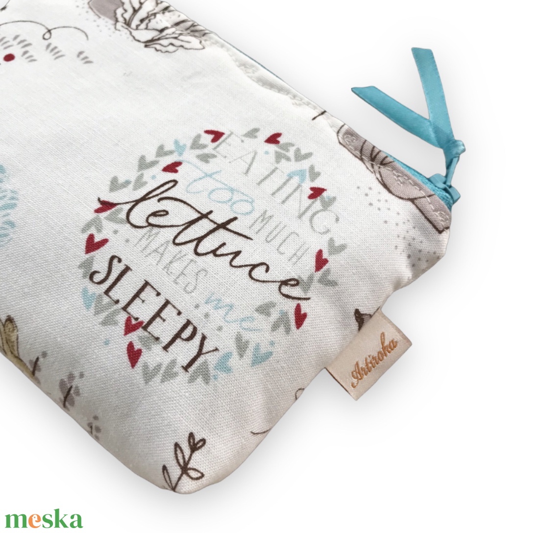 Nyuszi mintás irattartó pénztárca - Nyúl Péter és barátai - Artiroka design  - táska & tok - pénztárca & más tok - pénztárca - gyerek pénztárca - Meska.hu