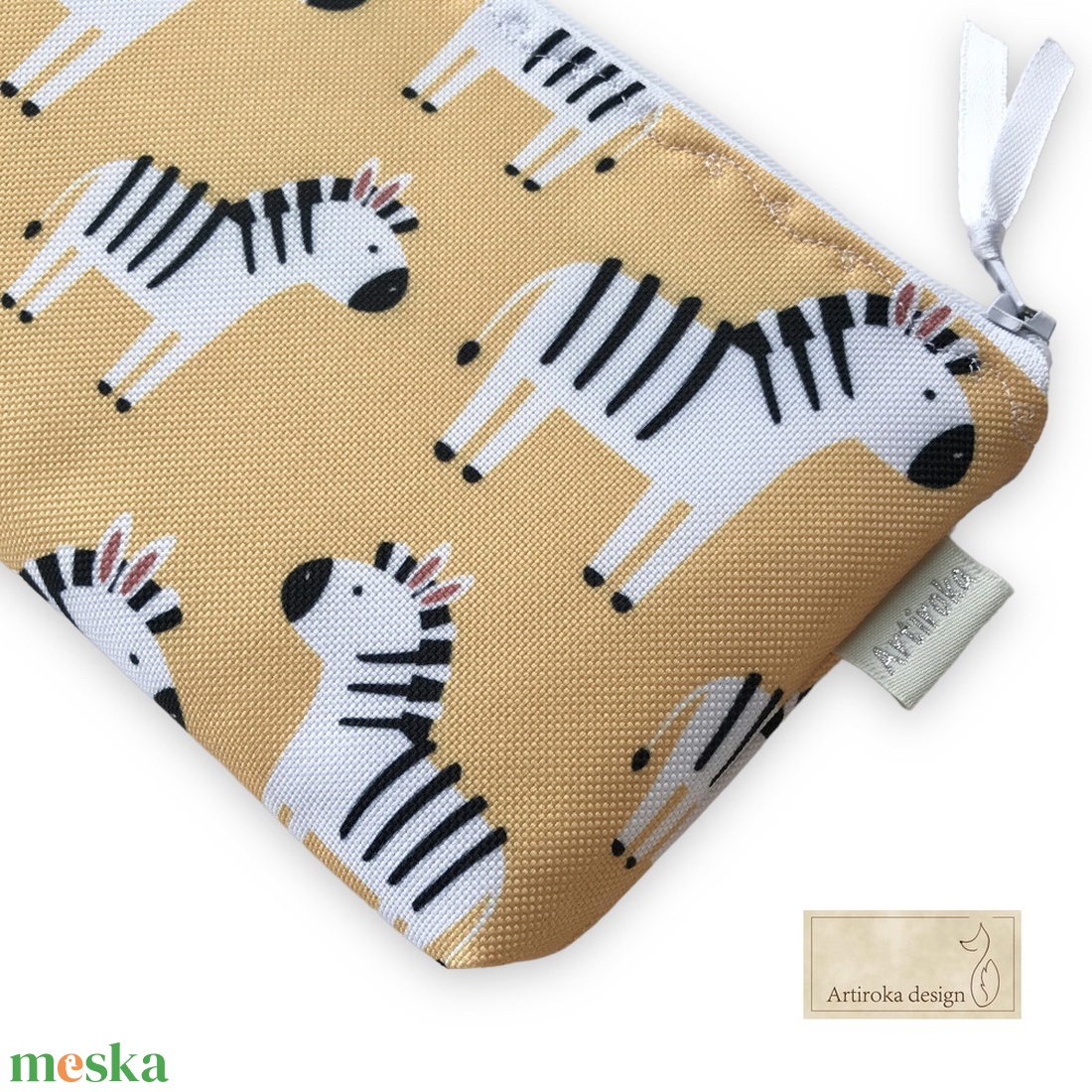 Zebra család mintás VÍZÁLLÓ, kosztaszító tolltartó neszesszer, szemüvegtok vagy mobiltok - Artiroka design - táska & tok - neszesszer - Meska.hu Zebra család mintás VÍZÁLLÓ, kosztaszító tolltartó neszesszer, szemüvegtok vagy mobiltok - Artiroka design - táska & tok - neszesszer - Meska.hu