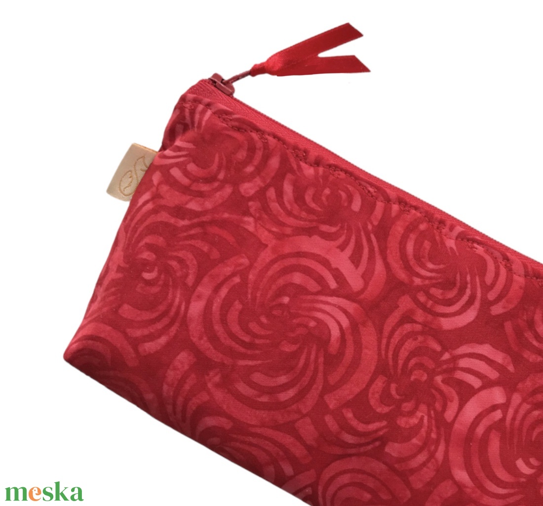 Piros rózsás prémium tolltartó neszesszer, szemüvegtok - Artiroka design - otthon & életmód - papír, írószer - tolltartó & ceruzatekercs - Meska.hu