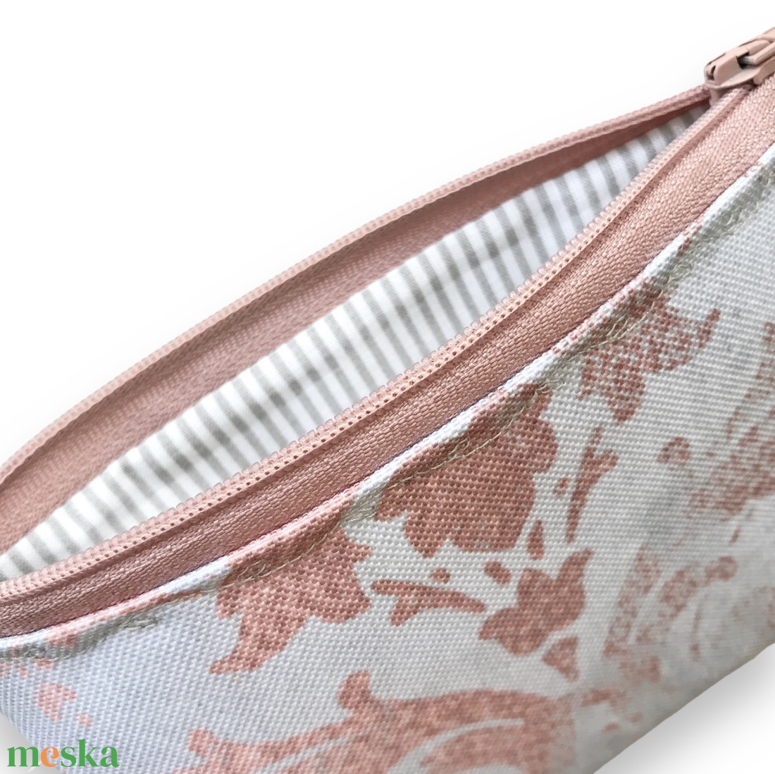 Púder és pasztell ezüstszürke színű, vízálló irattartó pénztárca vagy tolltartó neszesszer  - Artiroka design  - táska & tok - pénztárca & más tok - pénztárca - női pénztárca - Meska.hu