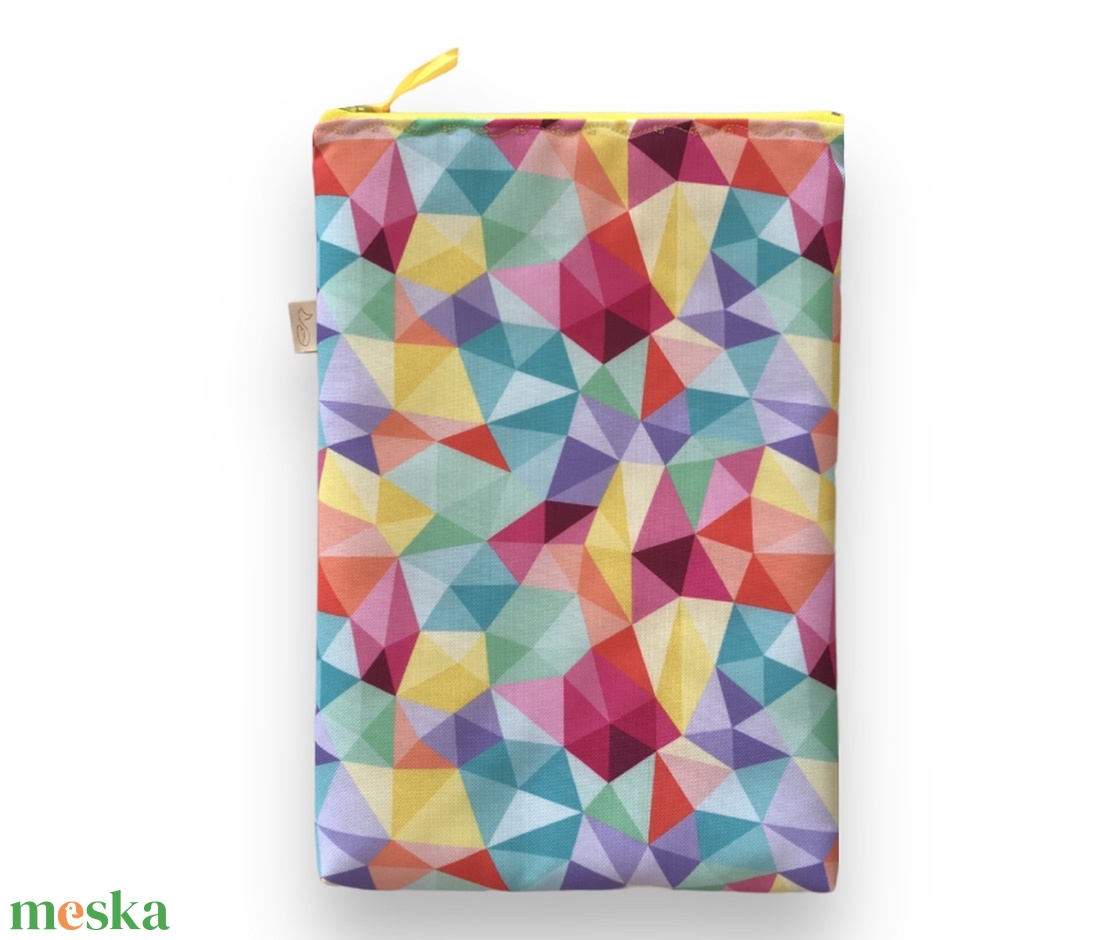 Cipzáros laptop vagy Ipad védő tok, színes geometriai mintával - Artiroka design - táska & tok - laptoptáska, laptop hátizsák - Meska.hu Cipzáros laptop vagy Ipad védő tok, színes geometriai mintával - Artiroka design - táska & tok - laptoptáska, laptop hátizsák - Meska.hu