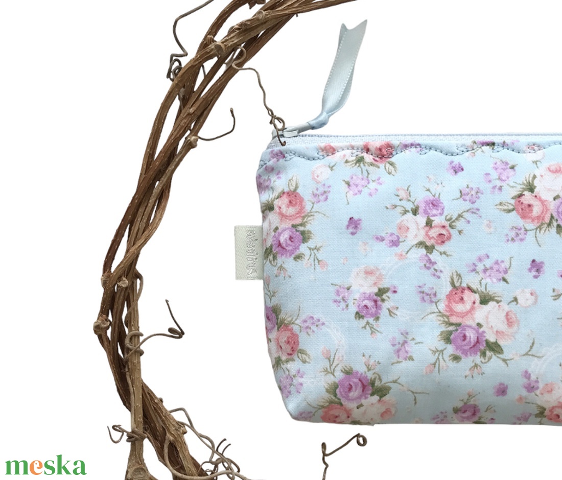 Rózsa mintás, pasztell kék prémium tolltartó, neszesszer, szemüvegtok - Artiroka design - táska & tok - neszesszer - Meska.hu Rózsa mintás, pasztell kék prémium tolltartó, neszesszer, szemüvegtok - Artiroka design - táska & tok - neszesszer - Meska.hu