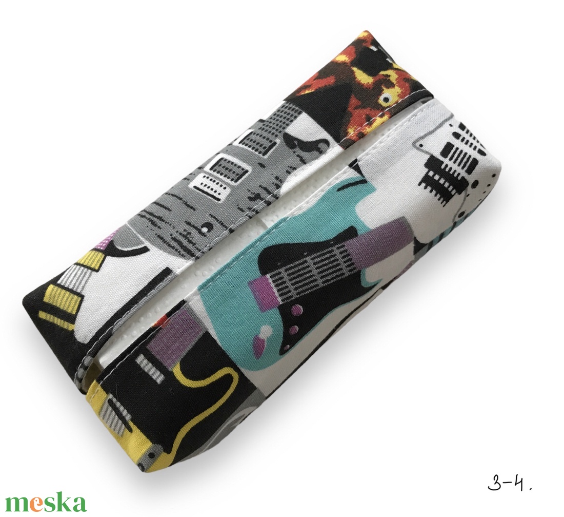 AKCIÓ - Gitár mintás bélelt papírzsebkendő tartó - Artiroka design - táska & tok - pénztárca & más tok - zsebkendőtartó tok - Meska.hu AKCIÓ - Gitár mintás bélelt papírzsebkendő tartó - Artiroka design - táska & tok - pénztárca & más tok - zsebkendőtartó tok - Meska.hu