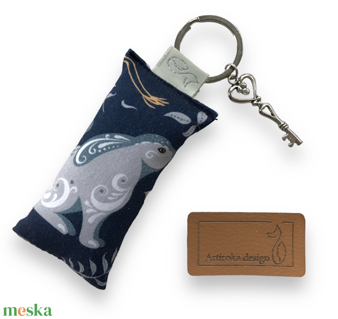Nyuszi mintás mintás egyedi kulcstartó - Artiroka design - táska & tok - kulcstartó & táskadísz - kulcstartó - Meska.hu Nyuszi mintás mintás egyedi kulcstartó - Artiroka design - táska & tok - kulcstartó & táskadísz - kulcstartó - Meska.hu