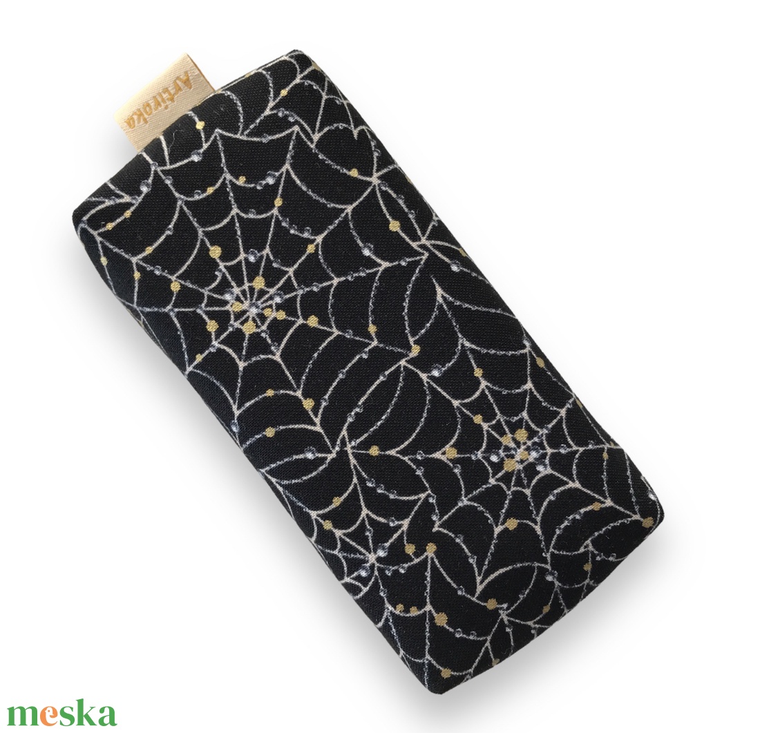 Aranyló pókháló esőcseppekkel mintás prémium zsebkendő tartó - Artiroka design - otthon & életmód - dekoráció - halloween - halloweeni jelmez és kiegészítők - Meska.hu Aranyló pókháló esőcseppekkel mintás prémium zsebkendő tartó - Artiroka design - otthon & életmód - dekoráció - halloween - halloweeni jelmez és kiegészítők - Meska.hu