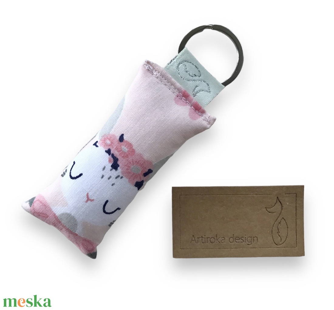 Nyuszi mintás kulcstartó - Artiroka design - táska & tok - kulcstartó & táskadísz - kulcstartó - Meska.hu Nyuszi mintás kulcstartó - Artiroka design - táska & tok - kulcstartó & táskadísz - kulcstartó - Meska.hu