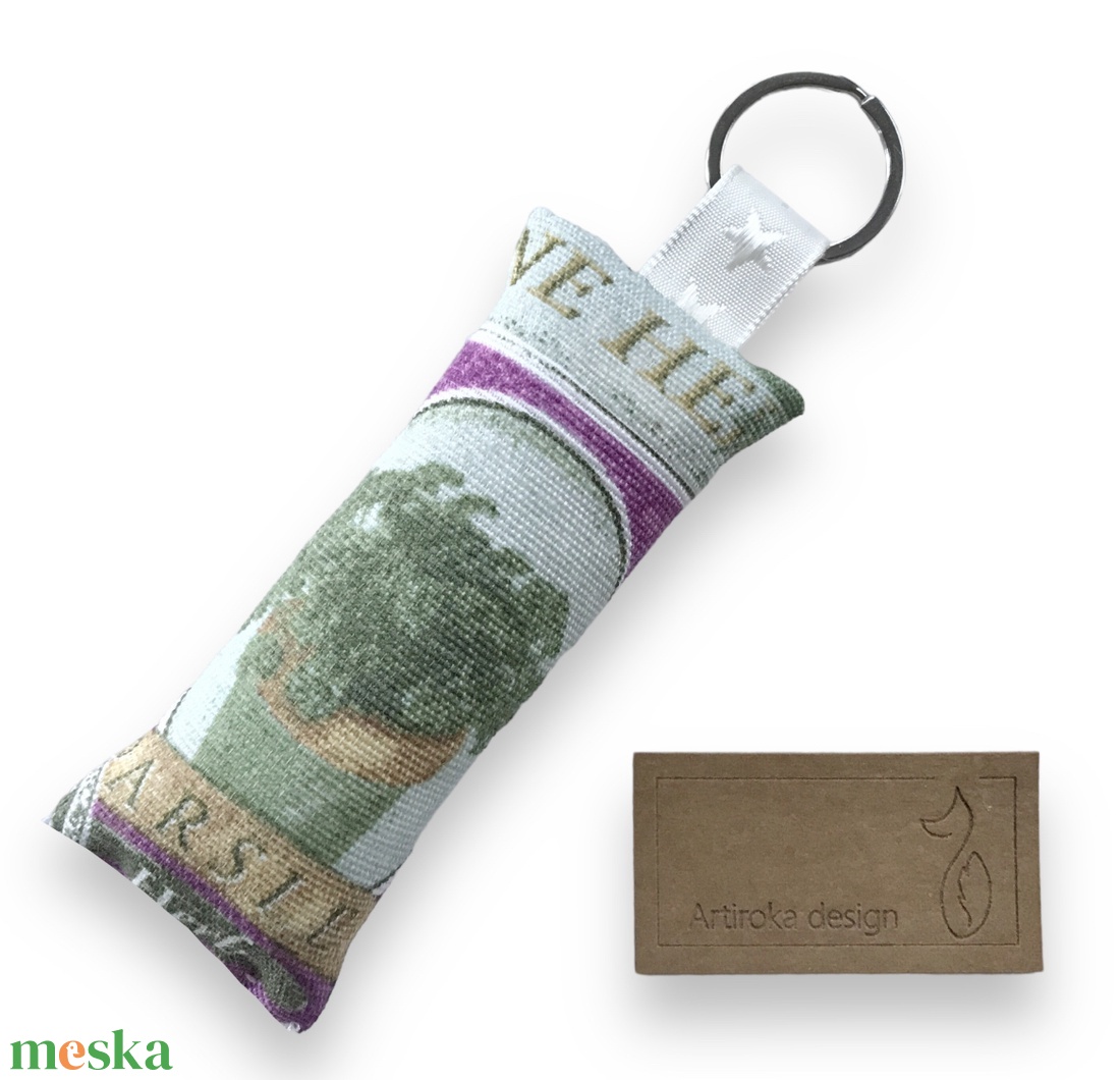 AKCIÓ - Petrezselyem mintás kulcstartó - fűszer a mindennapokra - Artiroka design - táska & tok - kulcstartó & táskadísz - kulcstartó - Meska.hu AKCIÓ - Petrezselyem mintás kulcstartó - fűszer a mindennapokra - Artiroka design - táska & tok - kulcstartó & táskadísz - kulcstartó - Meska.hu