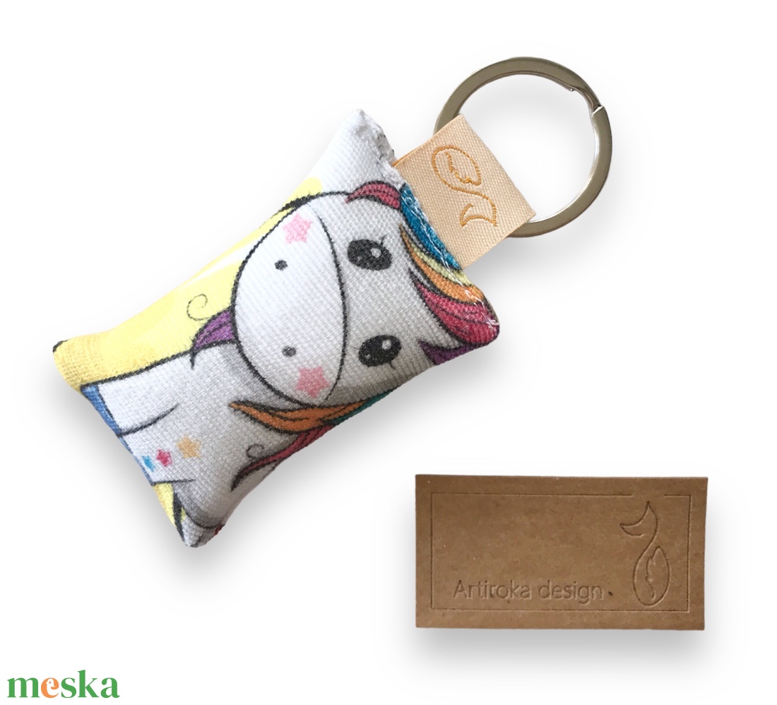 Unikornis mintás kulcstartó - SZÜLETÉSNAP - Artiroka design - táska & tok - kulcstartó & táskadísz - kulcstartó - Meska.hu Unikornis mintás kulcstartó - SZÜLETÉSNAP - Artiroka design - táska & tok - kulcstartó & táskadísz - kulcstartó - Meska.hu