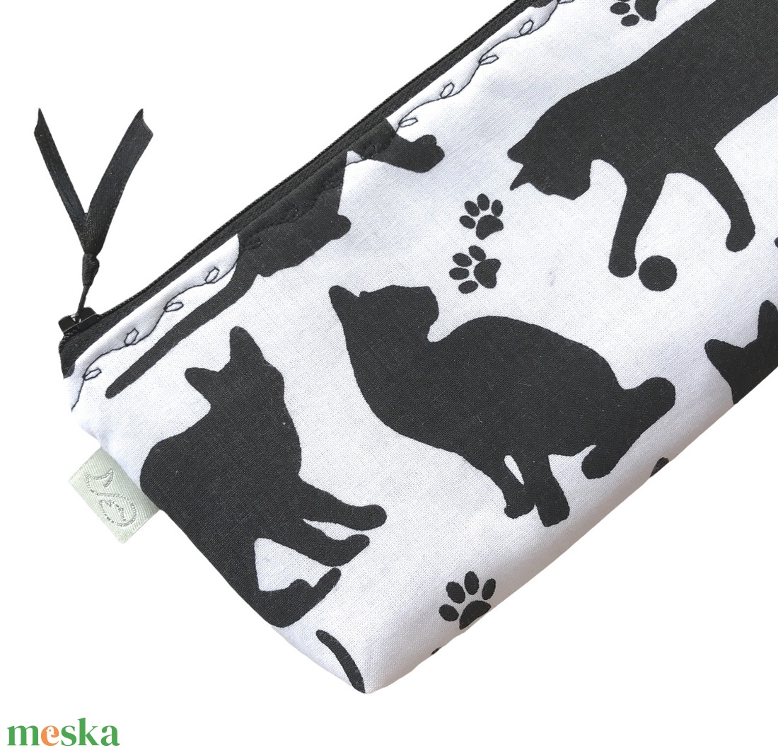 Cica mintás pamut textil tolltartó neszesszer, szemüvegtok vagy mobiltok - Artiroka design - táska & tok - neszesszer - Meska.hu Cica mintás pamut textil tolltartó neszesszer, szemüvegtok vagy mobiltok - Artiroka design - táska & tok - neszesszer - Meska.hu