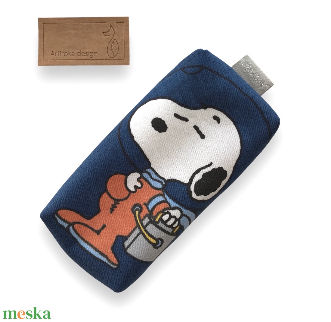 SNOOPY kutya mintás pamut textil zsebkendő tartó - GYEREKNAP - Artiroka design - táska & tok - pénztárca & más tok - zsebkendőtartó tok - Meska.hu SNOOPY kutya mintás pamut textil zsebkendő tartó - GYEREKNAP - Artiroka design - táska & tok - pénztárca & más tok - zsebkendőtartó tok - Meska.hu